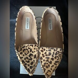 Steve Madden Feather Leopard Flat Shoe